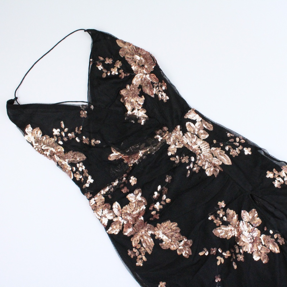 Sequined Mesh V-Neck Backless Hi Slit Long Dress - Picture 5 of 11